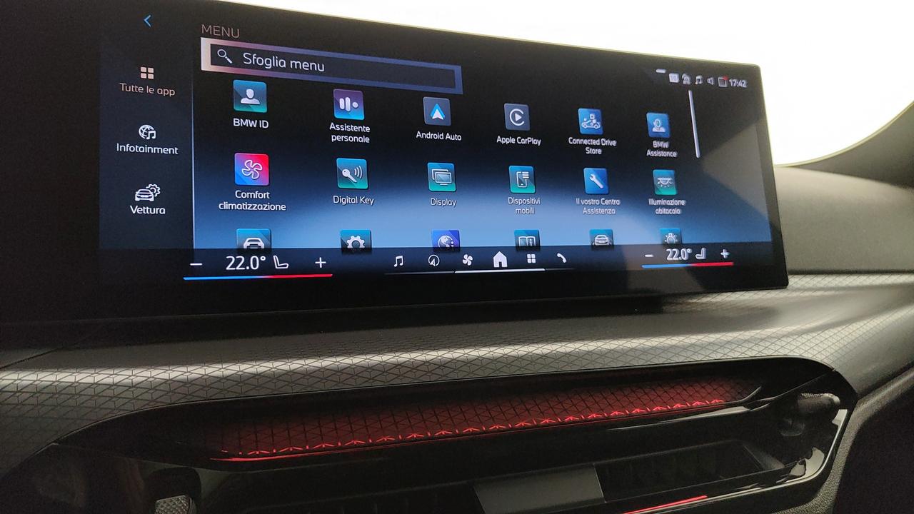 BMW Serie 3 G21 2022 Touring - 320d Touring mhev 48V xdrive MSport Pro auto