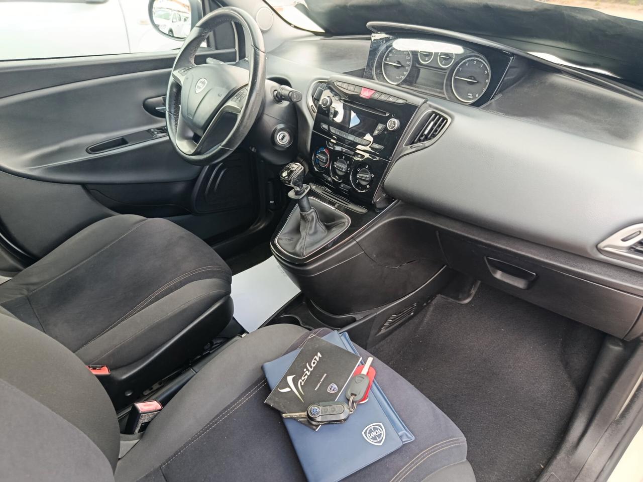 Lancia Ypsilon 1.2 69CV 5 porte S&S Gold