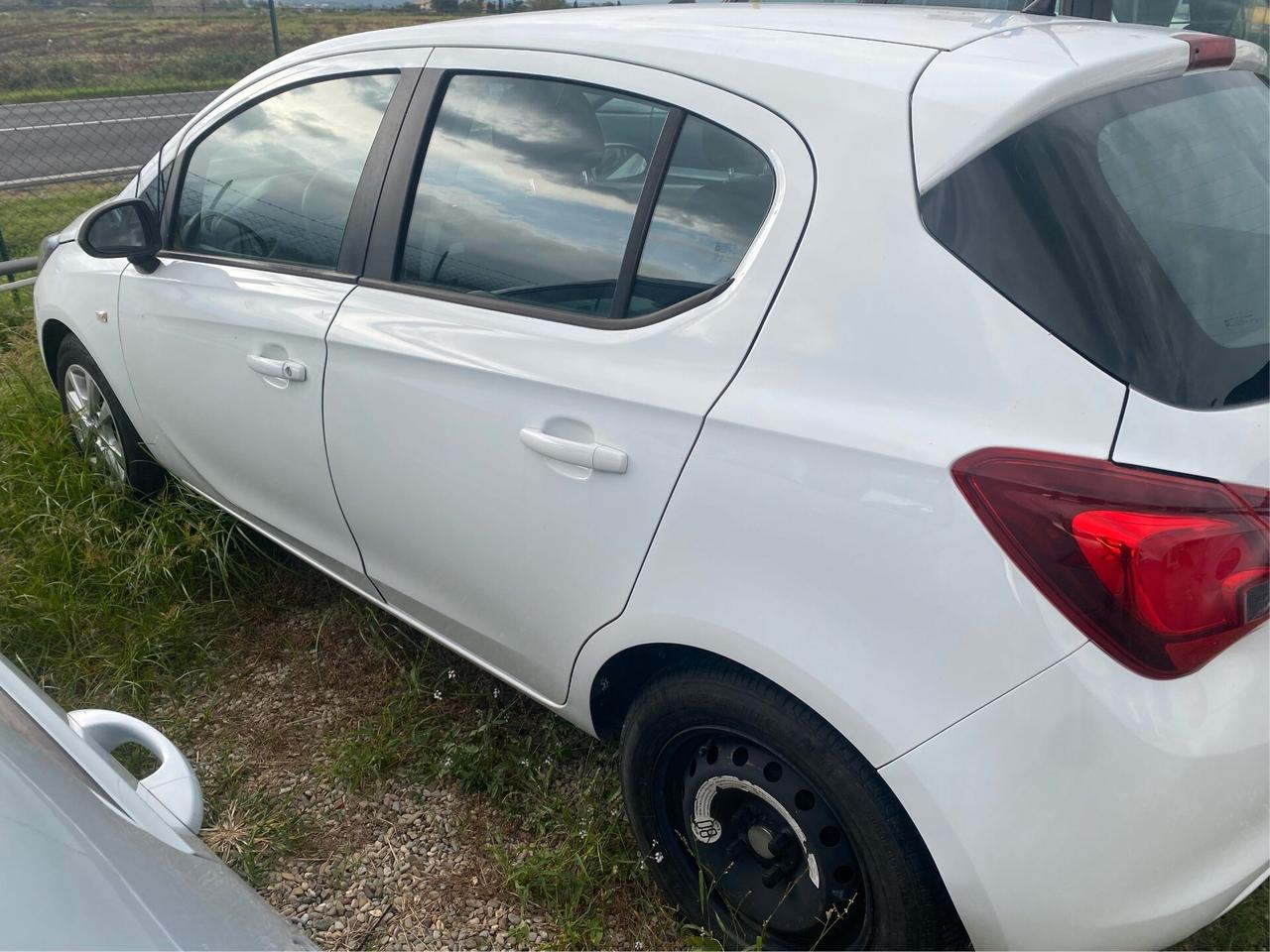 Opel Corsa 1.4 90CV GPL Tech 5 porte n-Joy