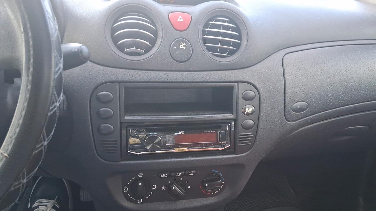 Citroen C2 1.4 HDi 70CV Elegance