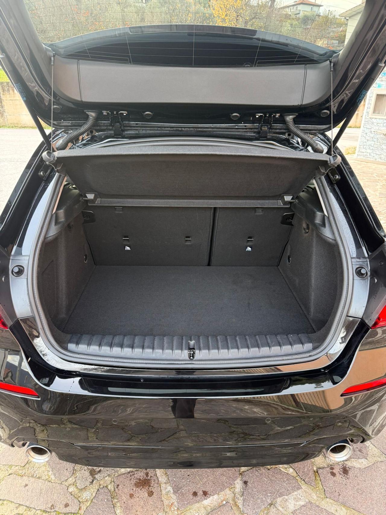 Bmw 118d 150cv Advantage 2021