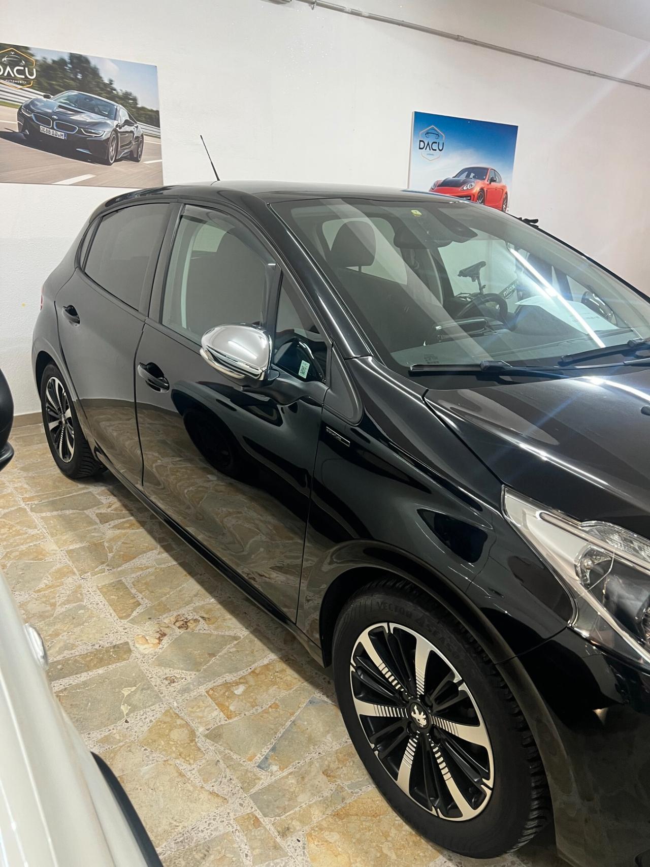 Peugeot 208 PureTech 82 5p. GPL Active