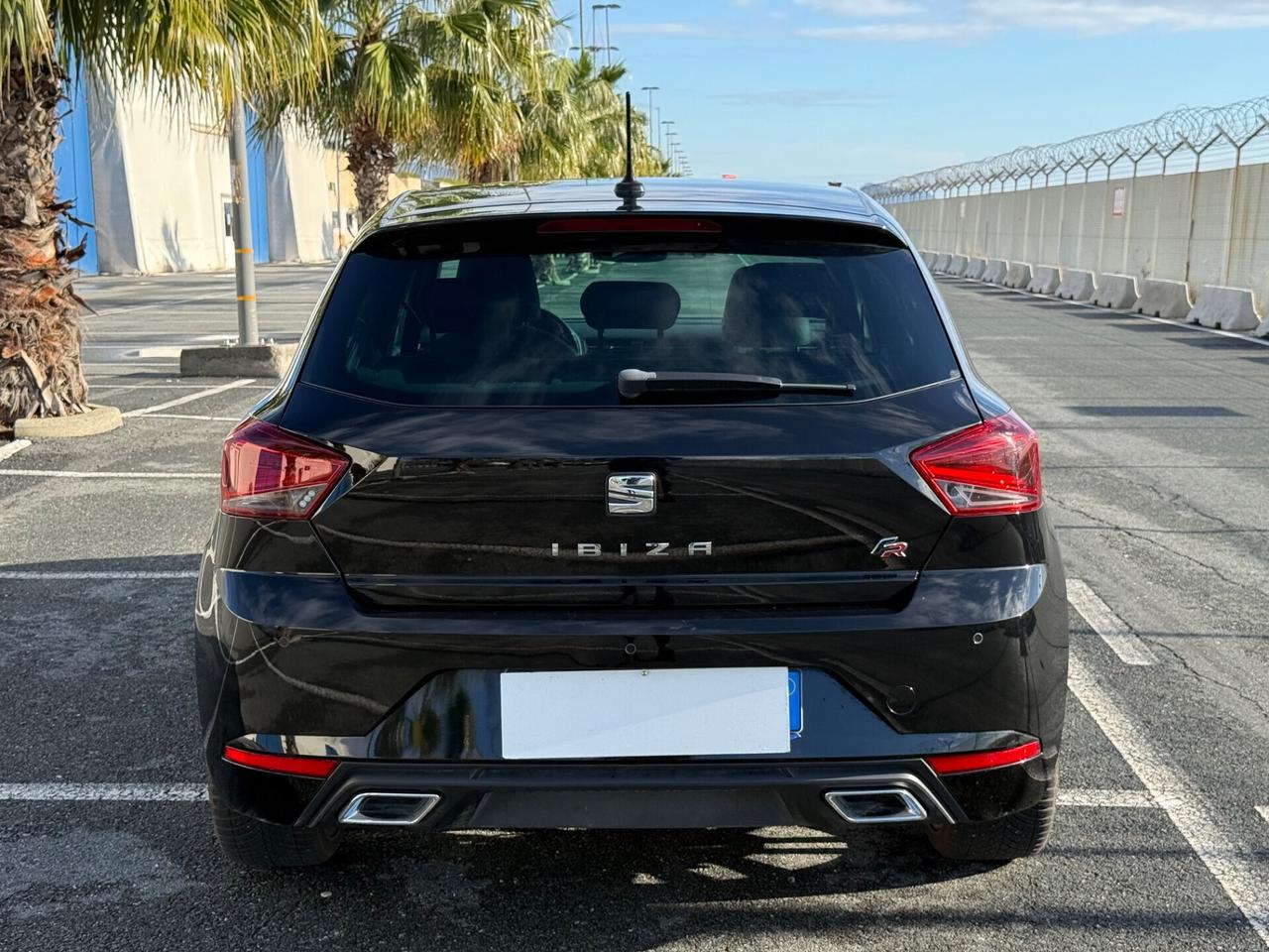 Seat Ibiza 1.5 BENZ 150 CV-FR-DSG-PERMUTABILE