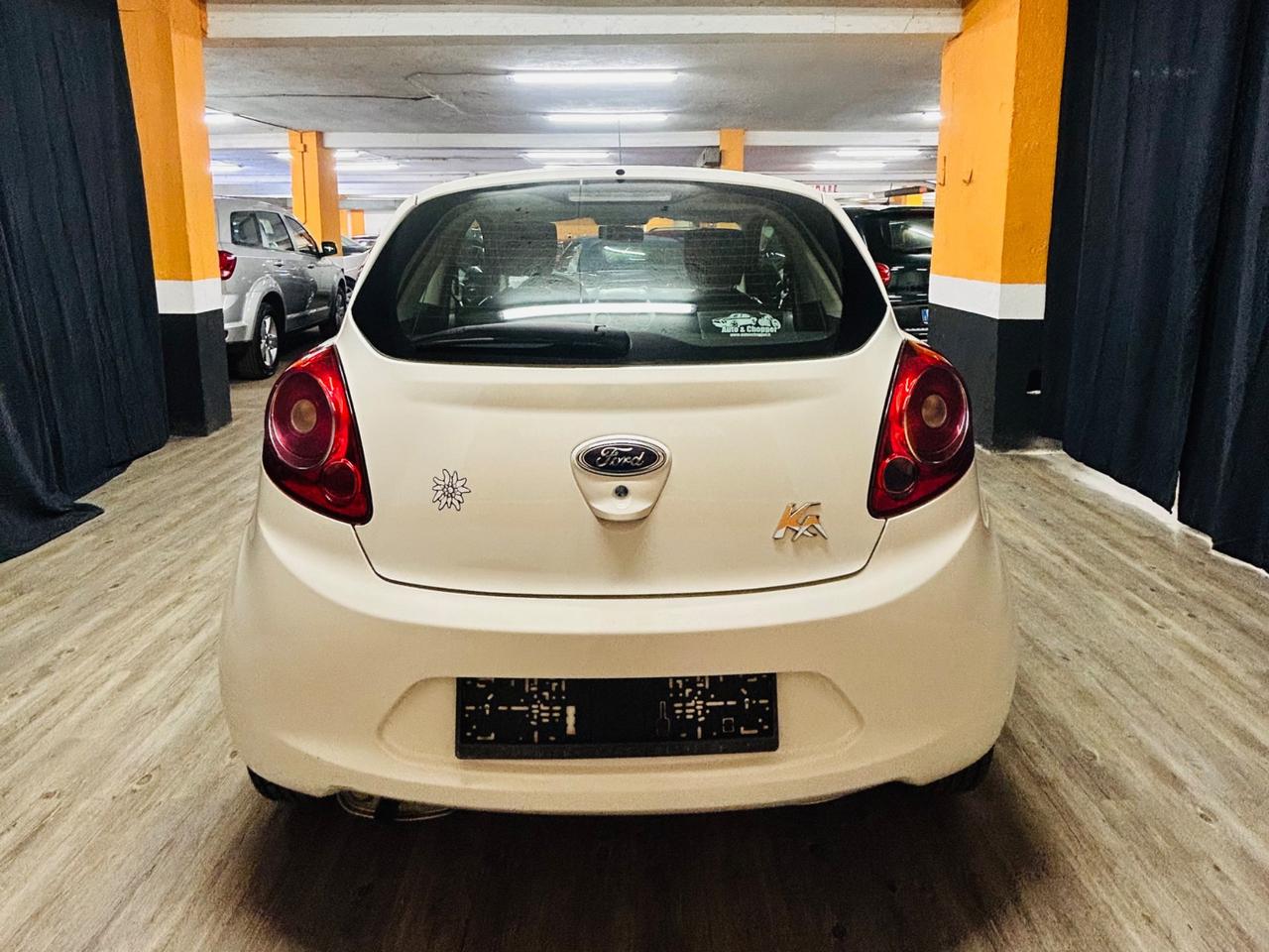 FORD KA 1.2 CON SOLI 32.011 KM IN CONDIZIONI DA VETRINA.