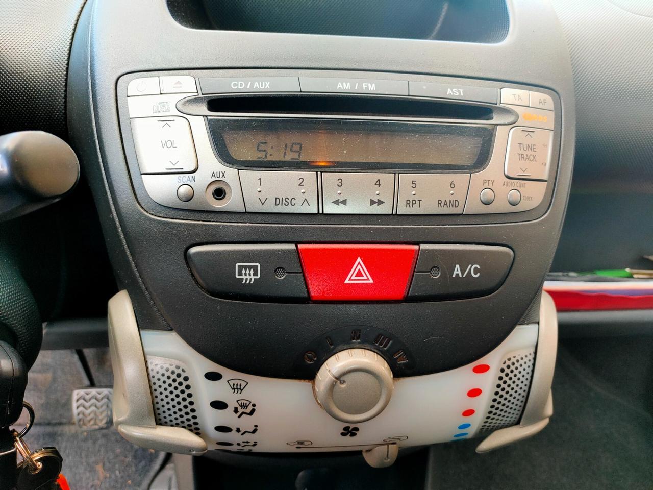 Toyota Aygo 1.0 12V VVT-i 5 porte Active