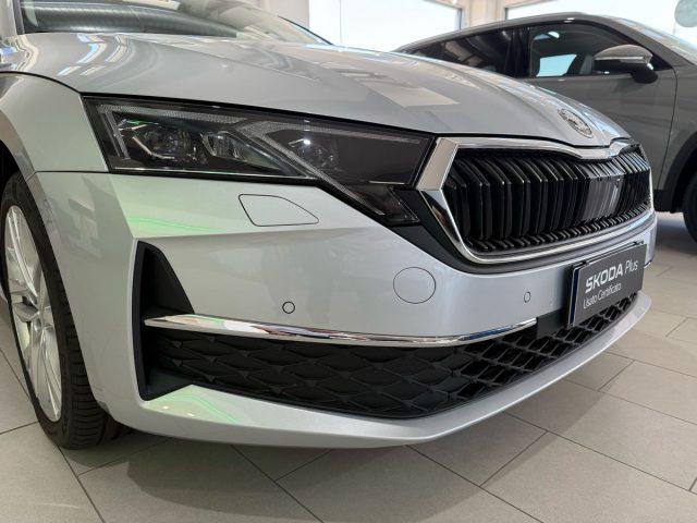 SKODA Octavia 2.0 TDI 150 CV DSG Wagon Executive