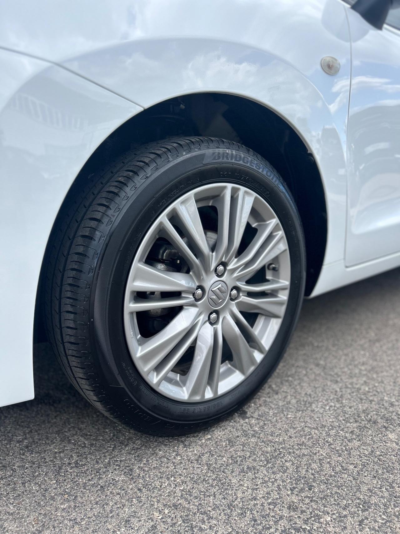 Suzuki Baleno 1.2 Dualjet Top