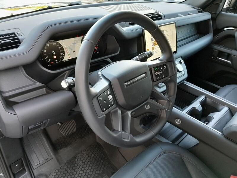 Land Rover Defender D200 AWD Auto 110 X-Dynamic SE IVA ESPOSTA