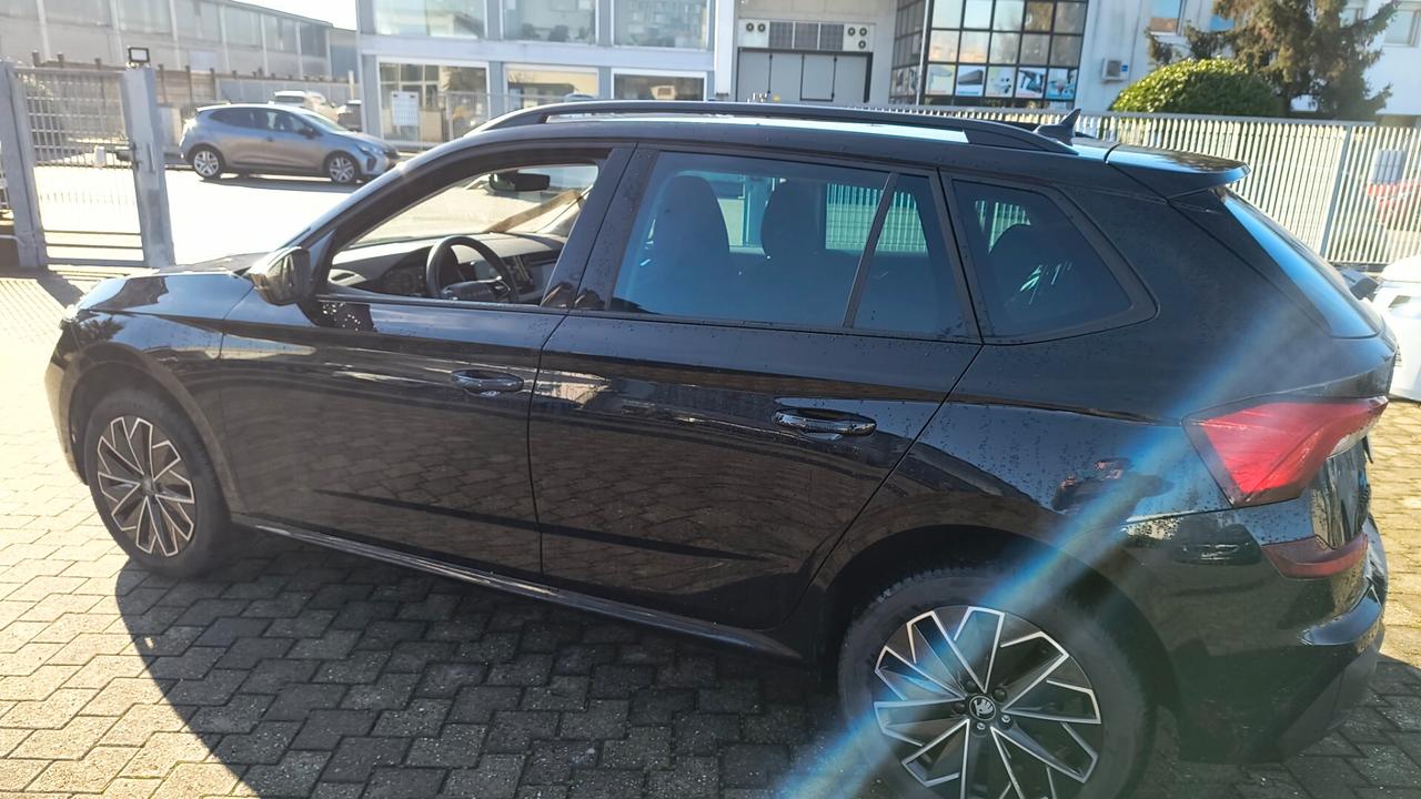 Skoda Kamiq 1.0 TSI 115 CV Black Dots