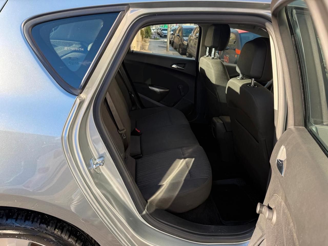 Opel Astra 1.7 CDTI 110CV 5 porte Cosmo