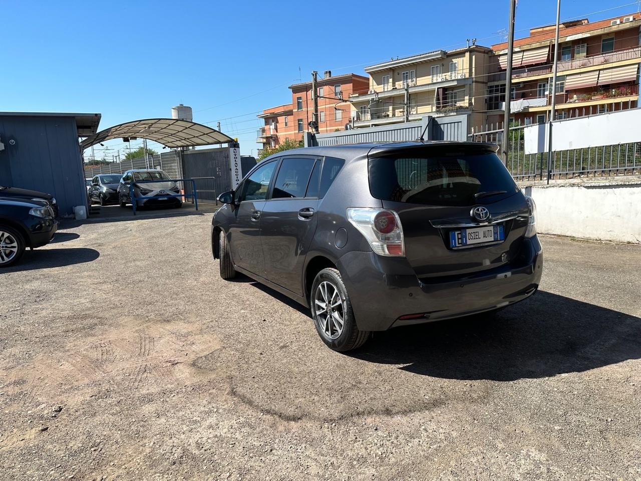 Toyota Verso 2.0 D Active 7 posti