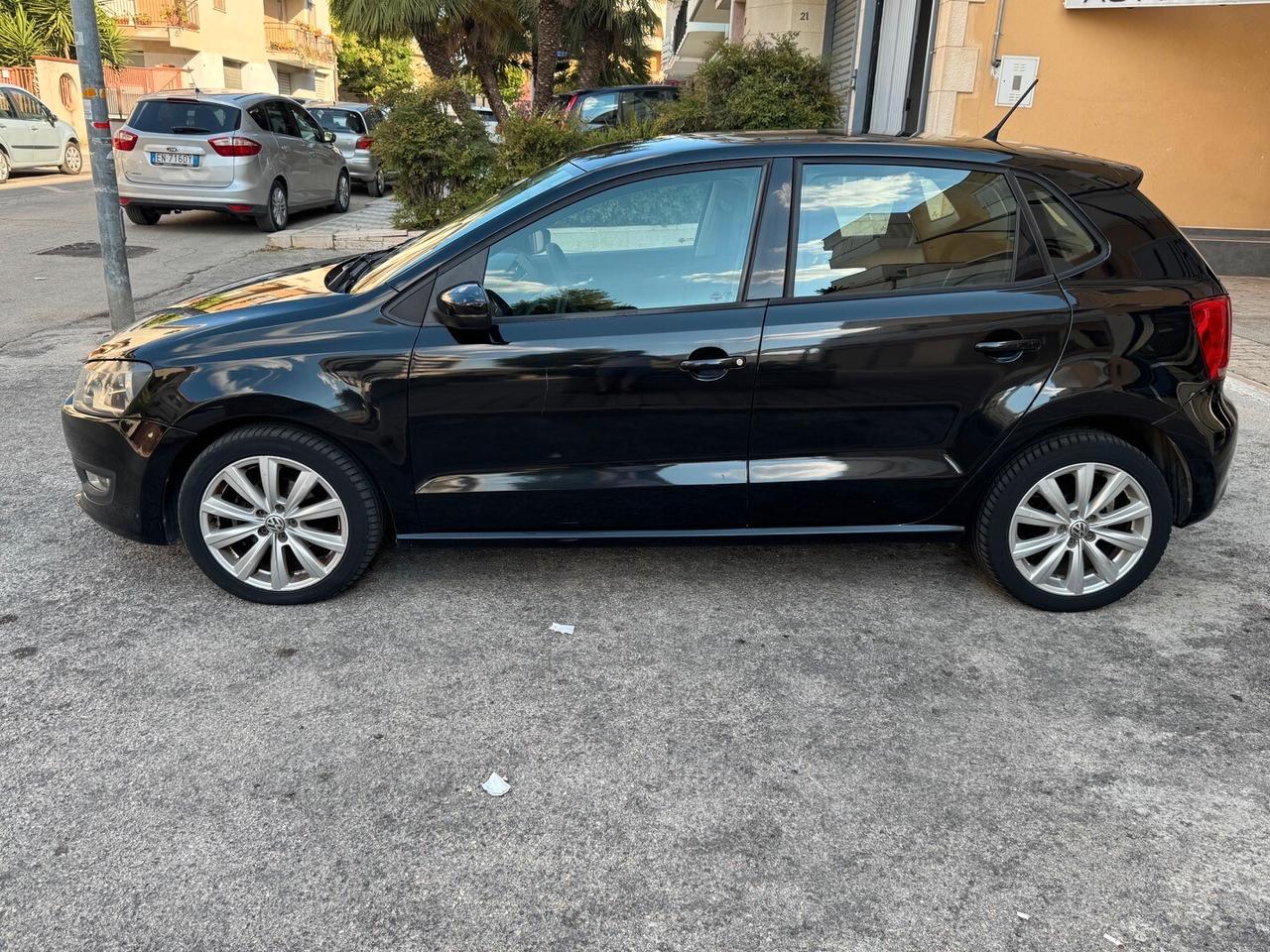 VW POLO 1.6 TDI 75 CV. E5 TRENDLINE