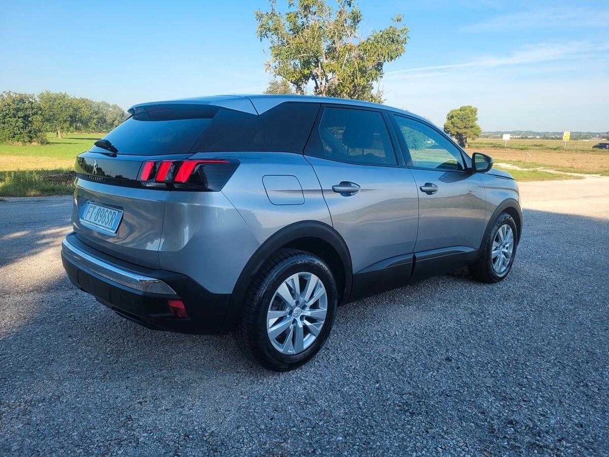 Peugeot 3008 BlueHDi 130 S&S Business