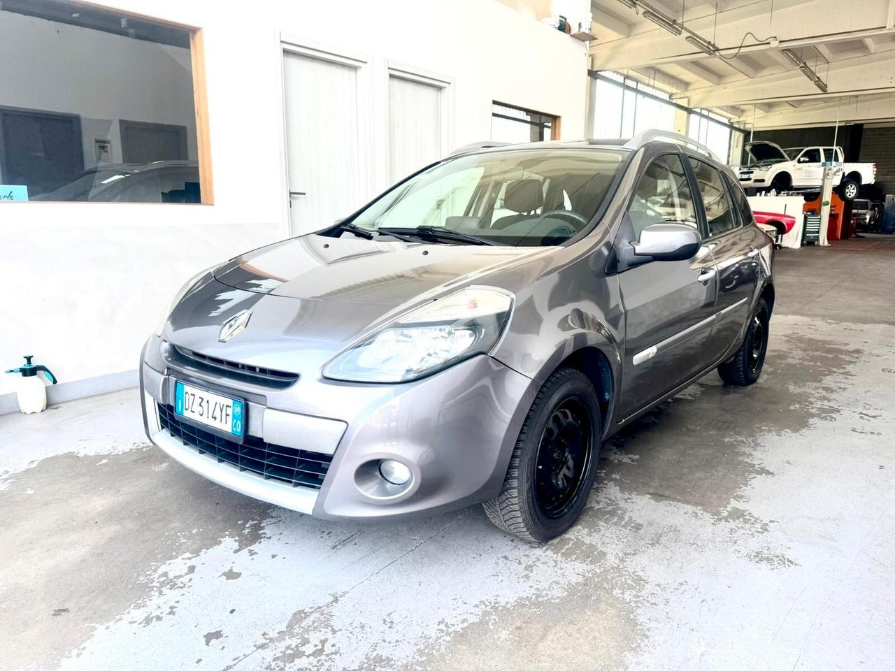 Renault Clio 1.2 16V 5 porte Dynamique