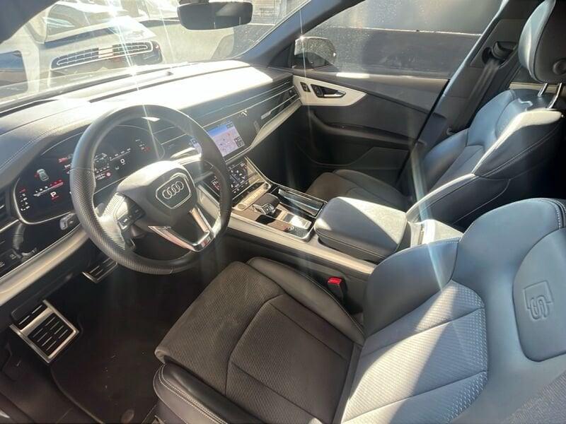 Audi Q8 50 TDI 210kW quattro tip. S Line Edition Black pack