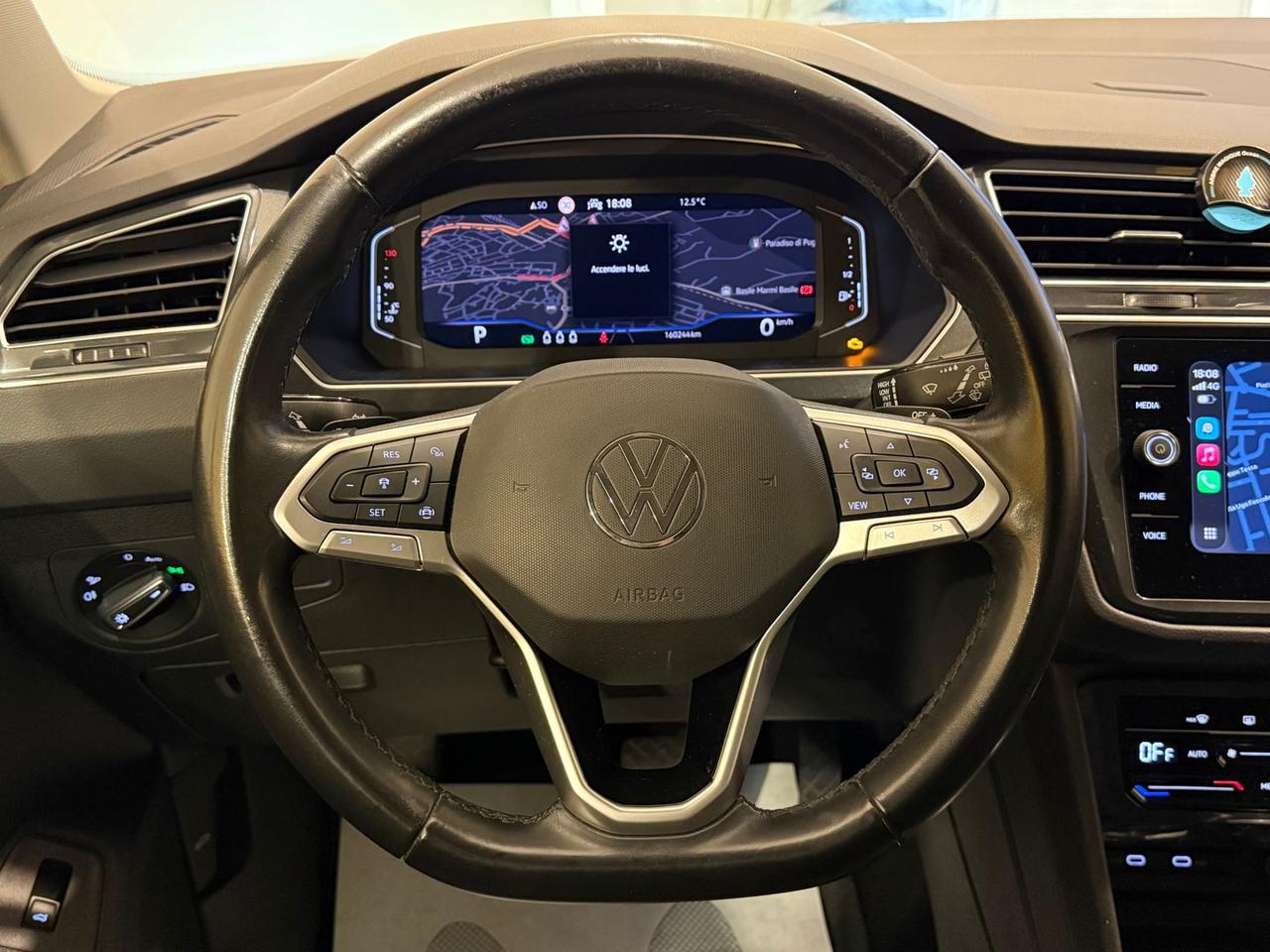 Volkswagen Tiguan Elegance 2.0 TDI #9922