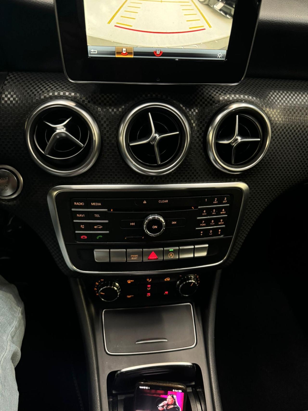 Mercedes-benz A 180 d Premium