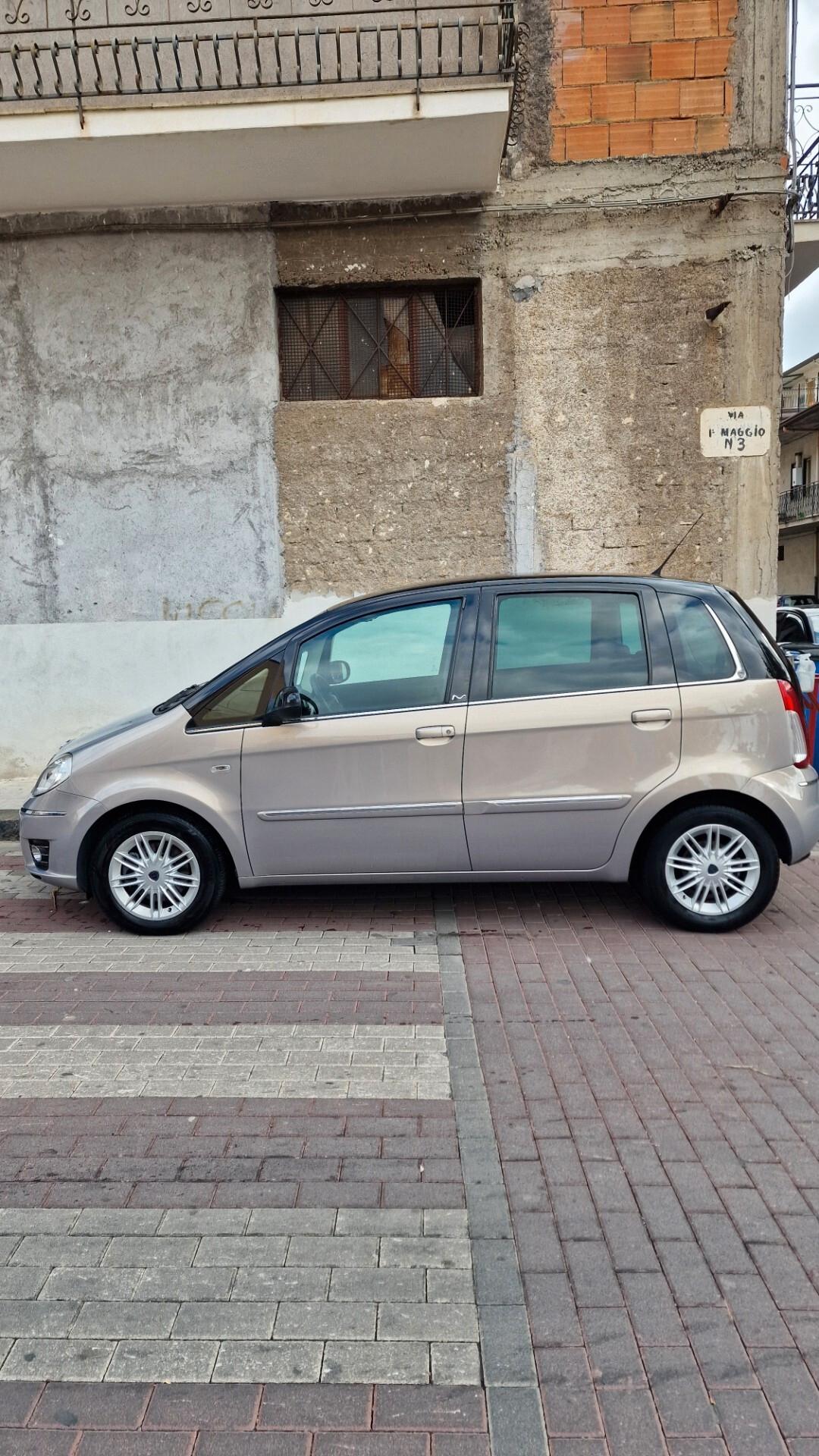 Lancia MUSA 1.6 Multijet Oro Plus