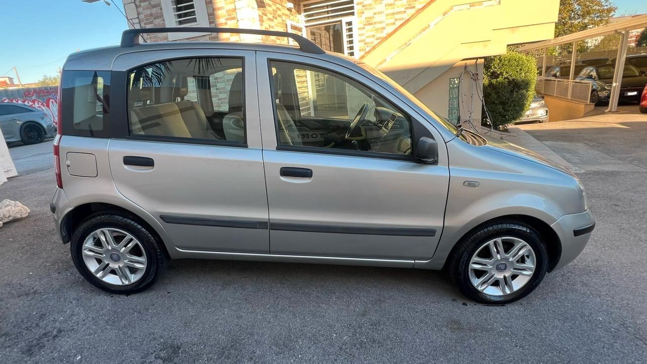 FIAT PANDA 1.2 EMOTION 2006