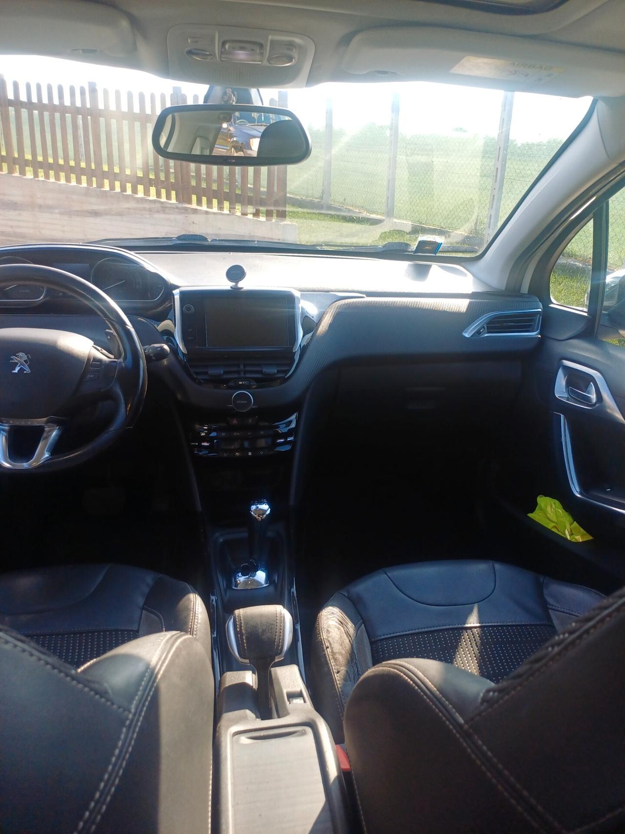 Peugeot 2008 PureTech 82 Allure