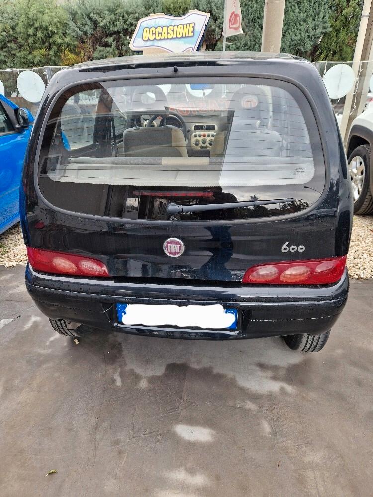 Fiat 600 1.1 Active