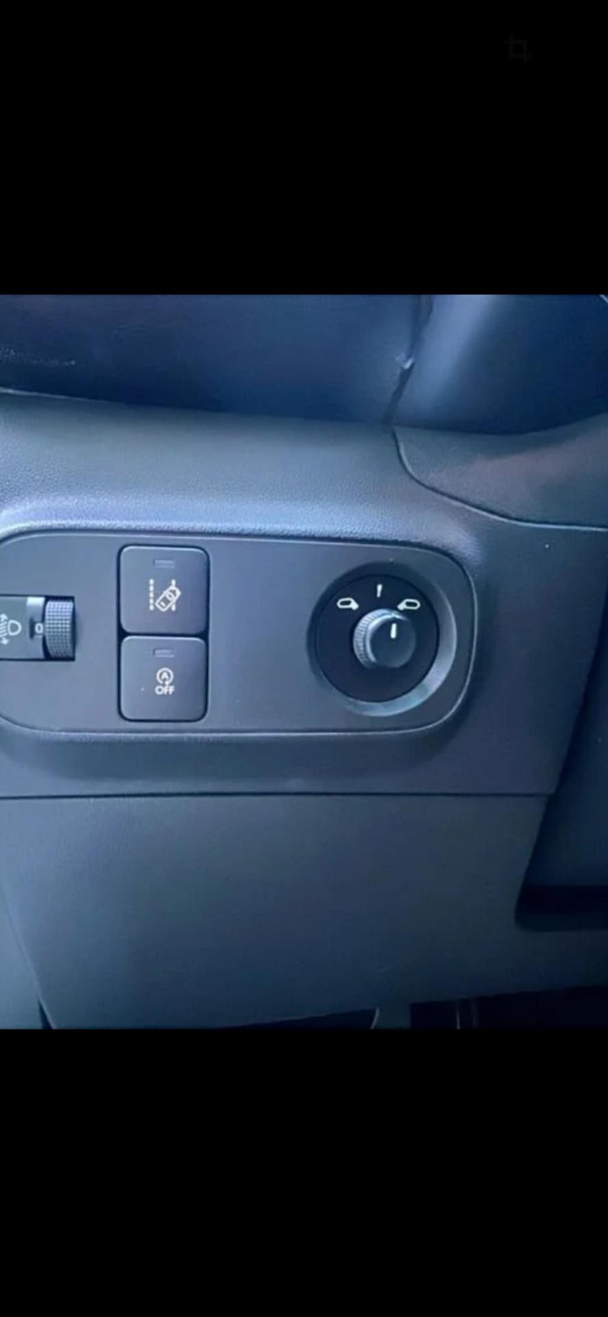Citroen C3 BlueHDi 75 S&S Shine NEOPATENTATI