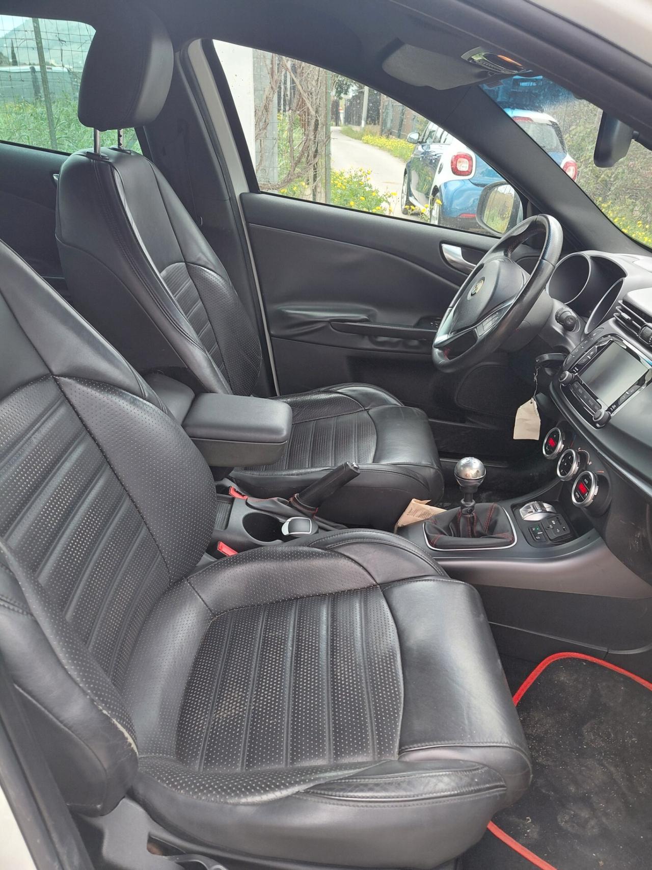 Alfa Romeo Giulietta 2.0 JTDm-2 150 CV Exclusive