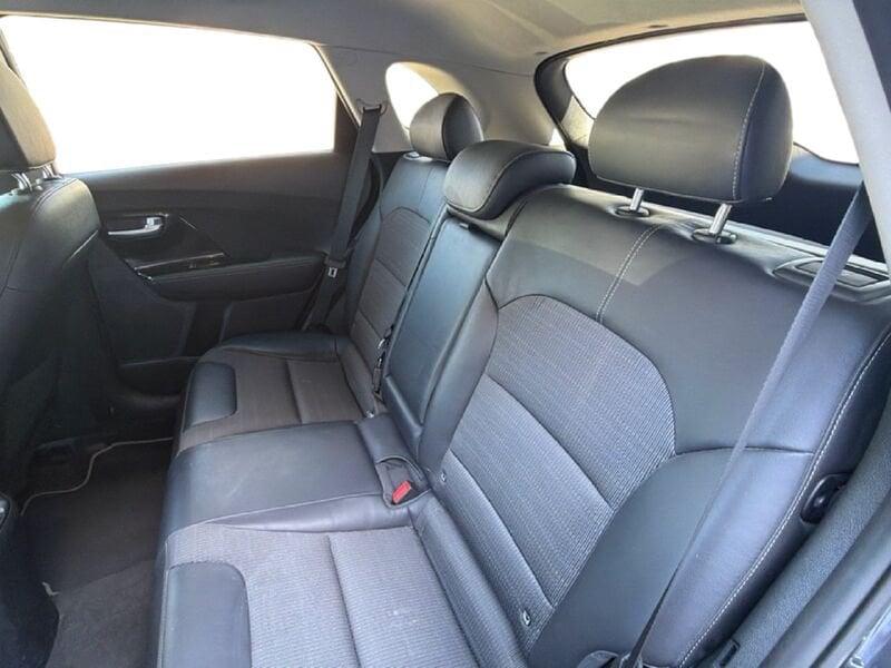 Kia Niro Niro 1.6 gdi hev Style dct my18