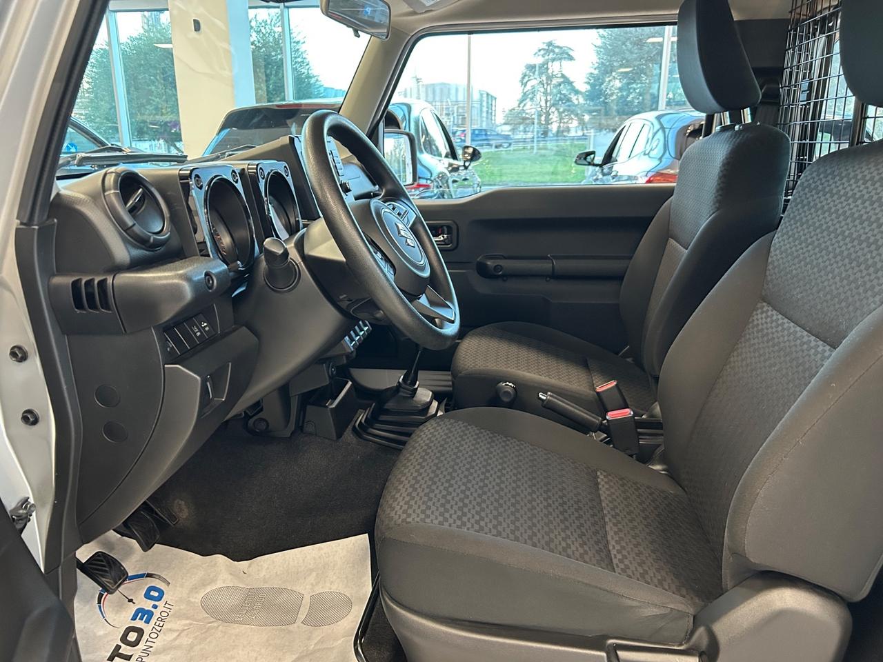 Suzuki Jimny 1.5 5MT PRO (N1) Neopatentati