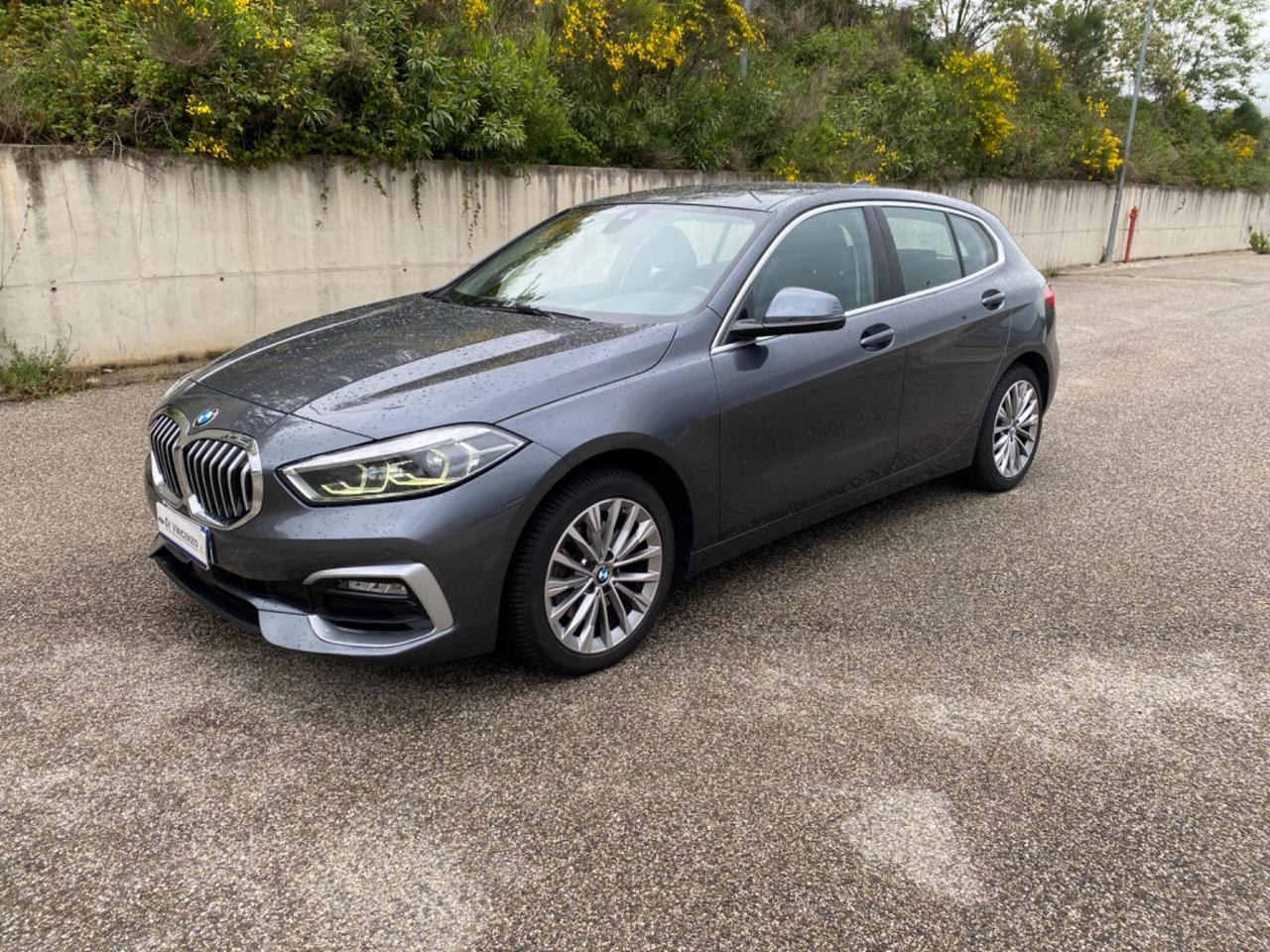 Bmw 116 116d 5p. Luxury