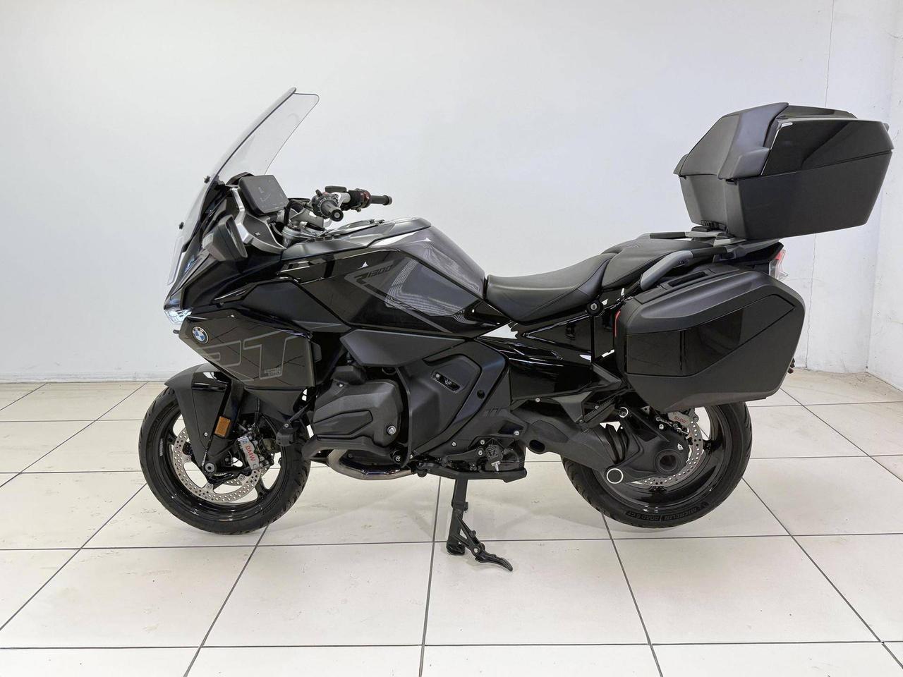 BMW R 1300 RT Triple Black ASA