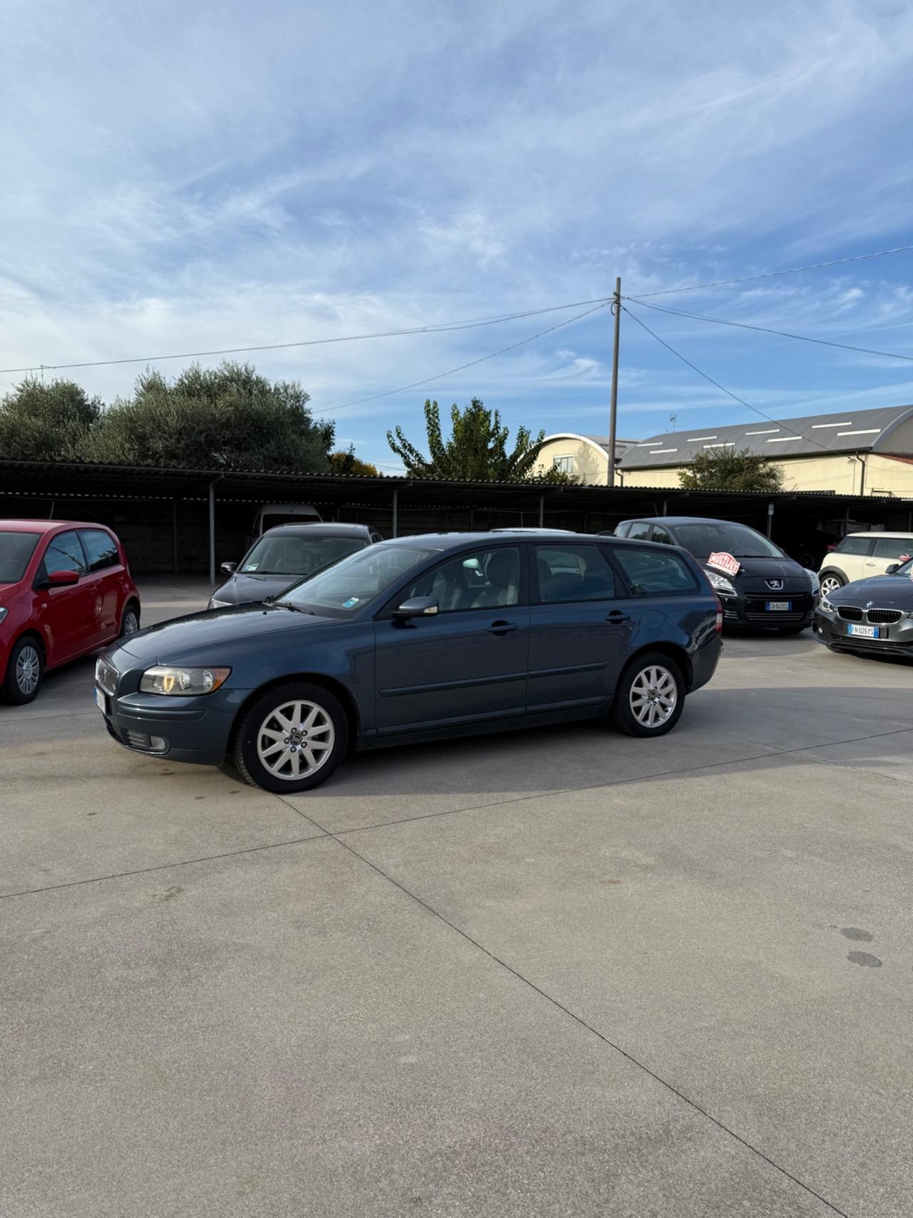 Volvo V50 2.0 D cat Summum 136 CV