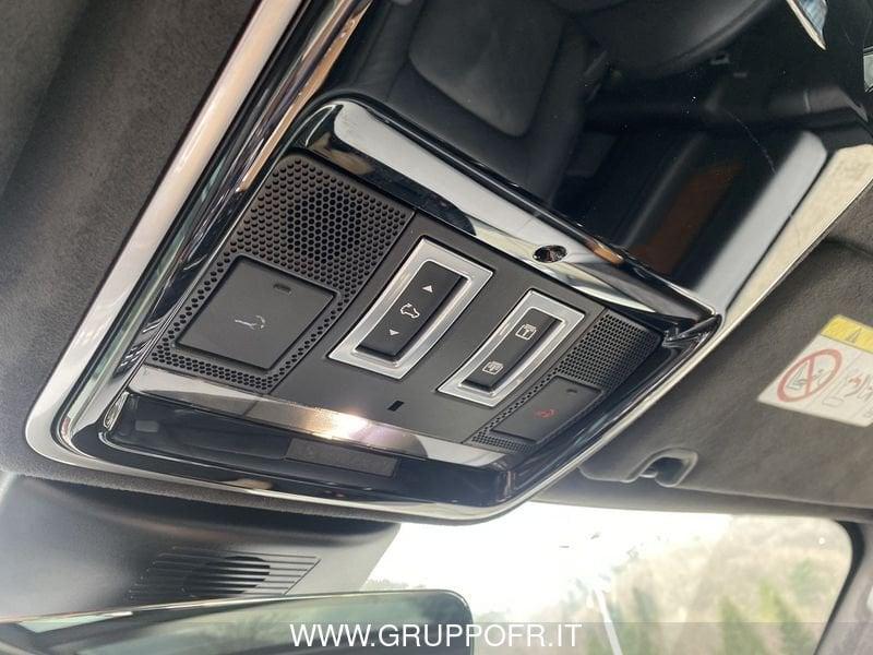 Land Rover Range Rover 4.4 SDV8 Autobiography