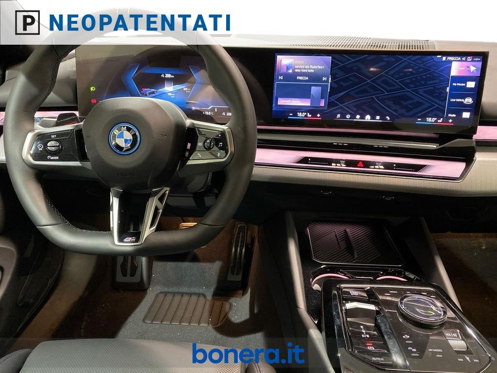 BMW i5 Berlina Msport eDrive40