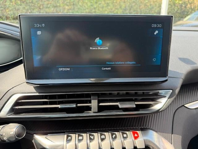 Peugeot 3008 BlueHDi 130 S&S EAT8 Allure