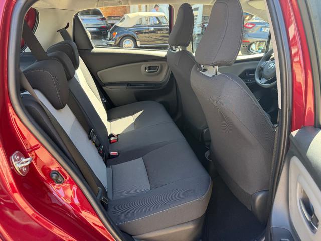 TOYOTA Yaris 1.5 Hybrid 5 porte Business