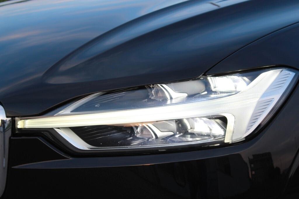 VOLVO XC60 2.0 D4 190cv *FULL LED *PELLE