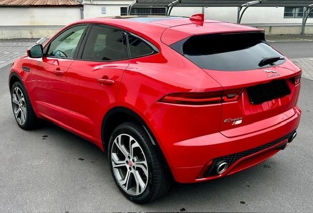 Jaguar E-Pace 2.0D 180 CV AWD R dynamic Chequered Flag