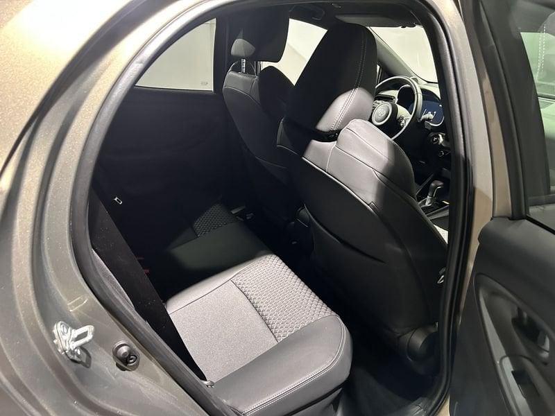 Toyota Yaris Hybrid 130 Lounge