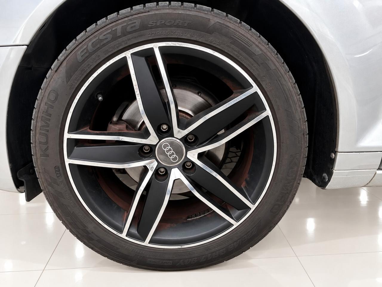 Audi A3 SPB 1.6 TDI 105 CV CR Ambition