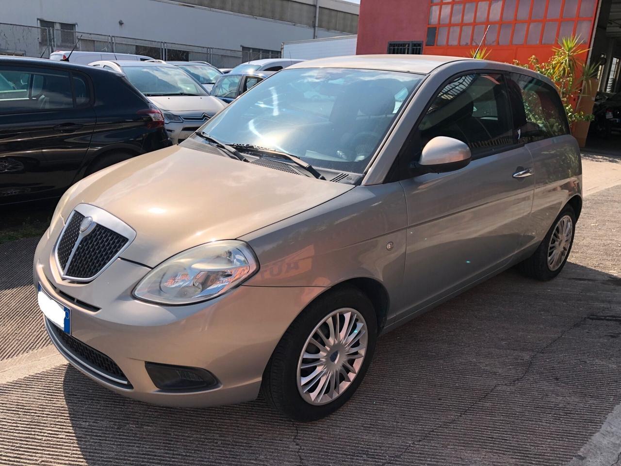 Lancia Ypsilon 1.2