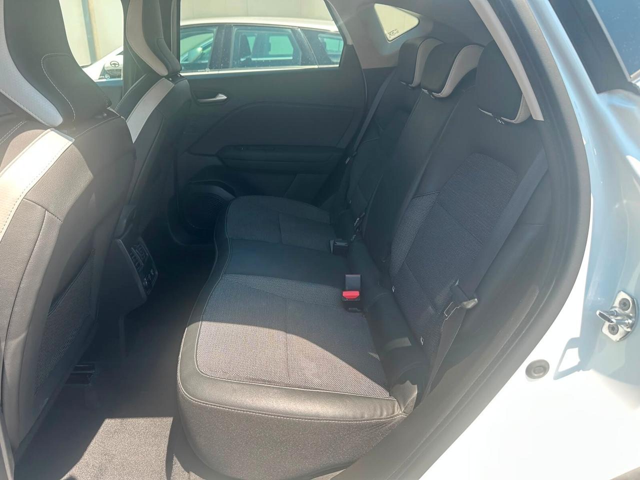 Renault Captur Full Hybrid E-Tech 145 CV Intens