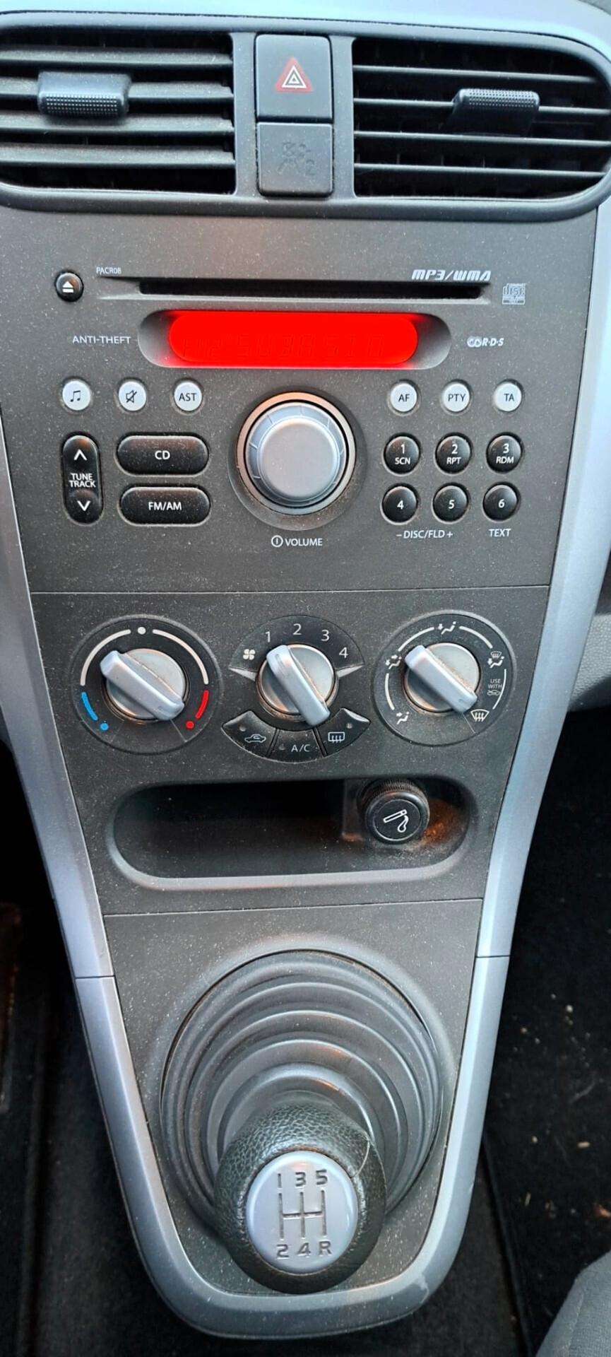 Suzuki Splash 1.0 GLS