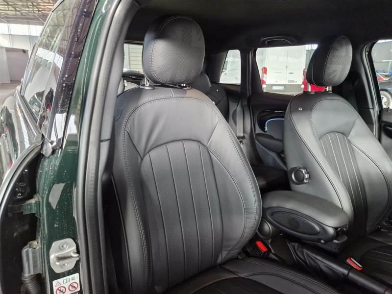 MINI COOPER RESOLUTE EDITION AUTO 5 PORTE BERLINA