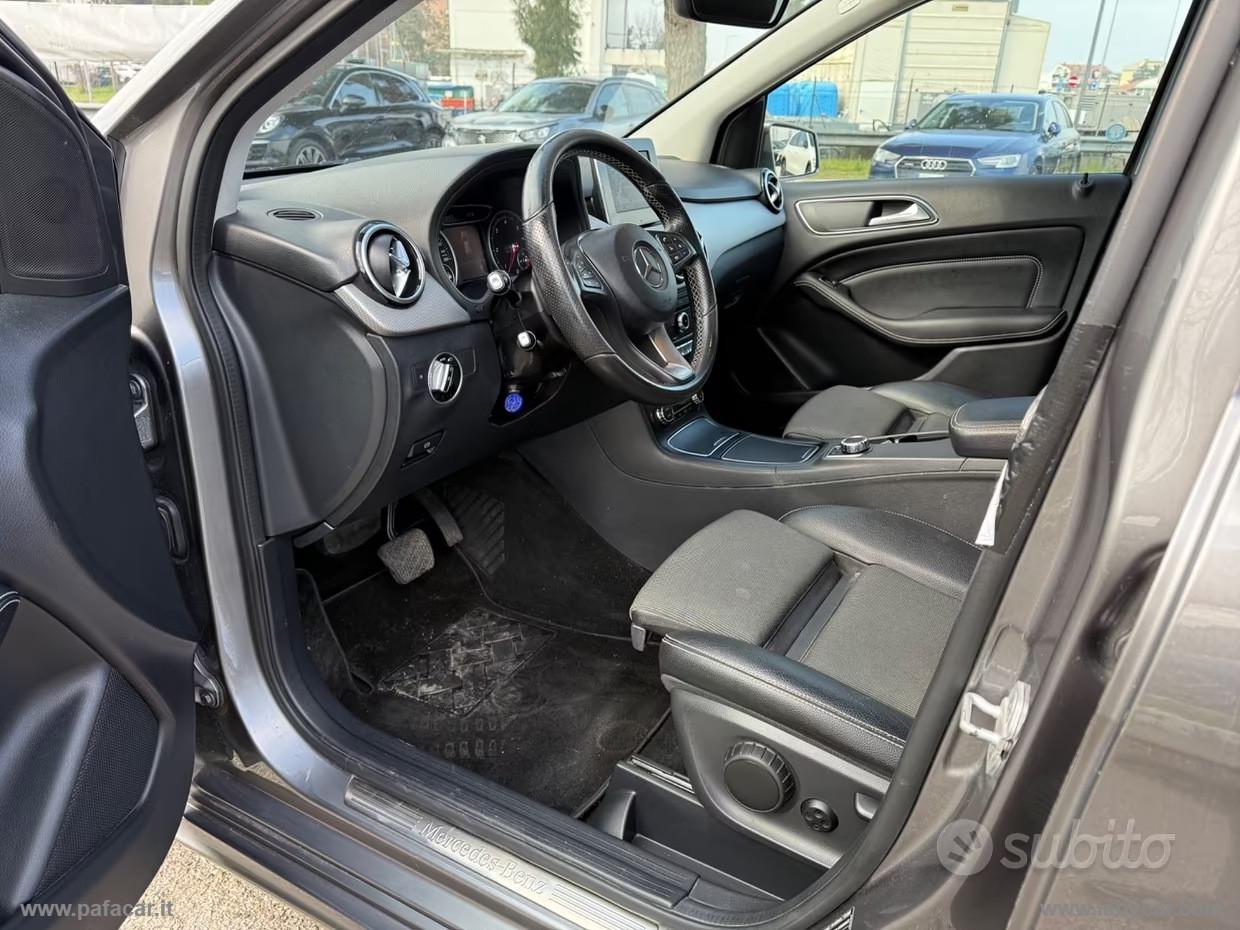 MERCEDES-BENZ B 180 CDI Automatic Premium