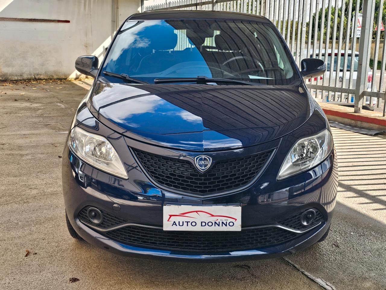 Lancia Ypsilon 1.2 69 CV 5 porte GPL Ecochic Elefantino Blu