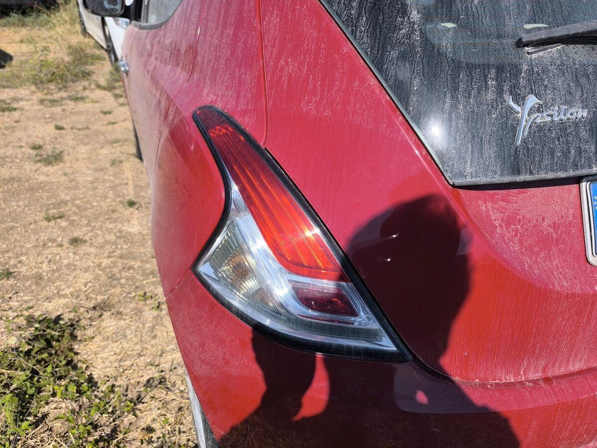 Lancia Ypsilon 0.9 TwinAir 85 CV 5 porte S&S DFN Gold AUTOMATICA