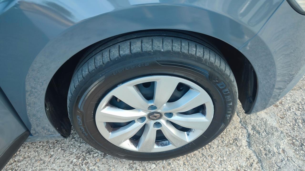 RENAULT CLIO GPL
