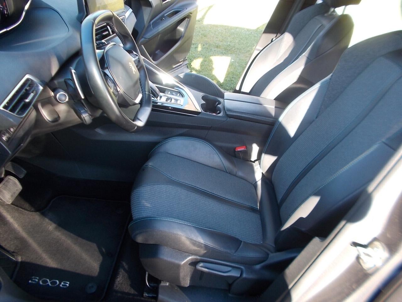 Peugeot 3008 1.5 130cv Eat8 *80.000 Km-FULL OPT.*