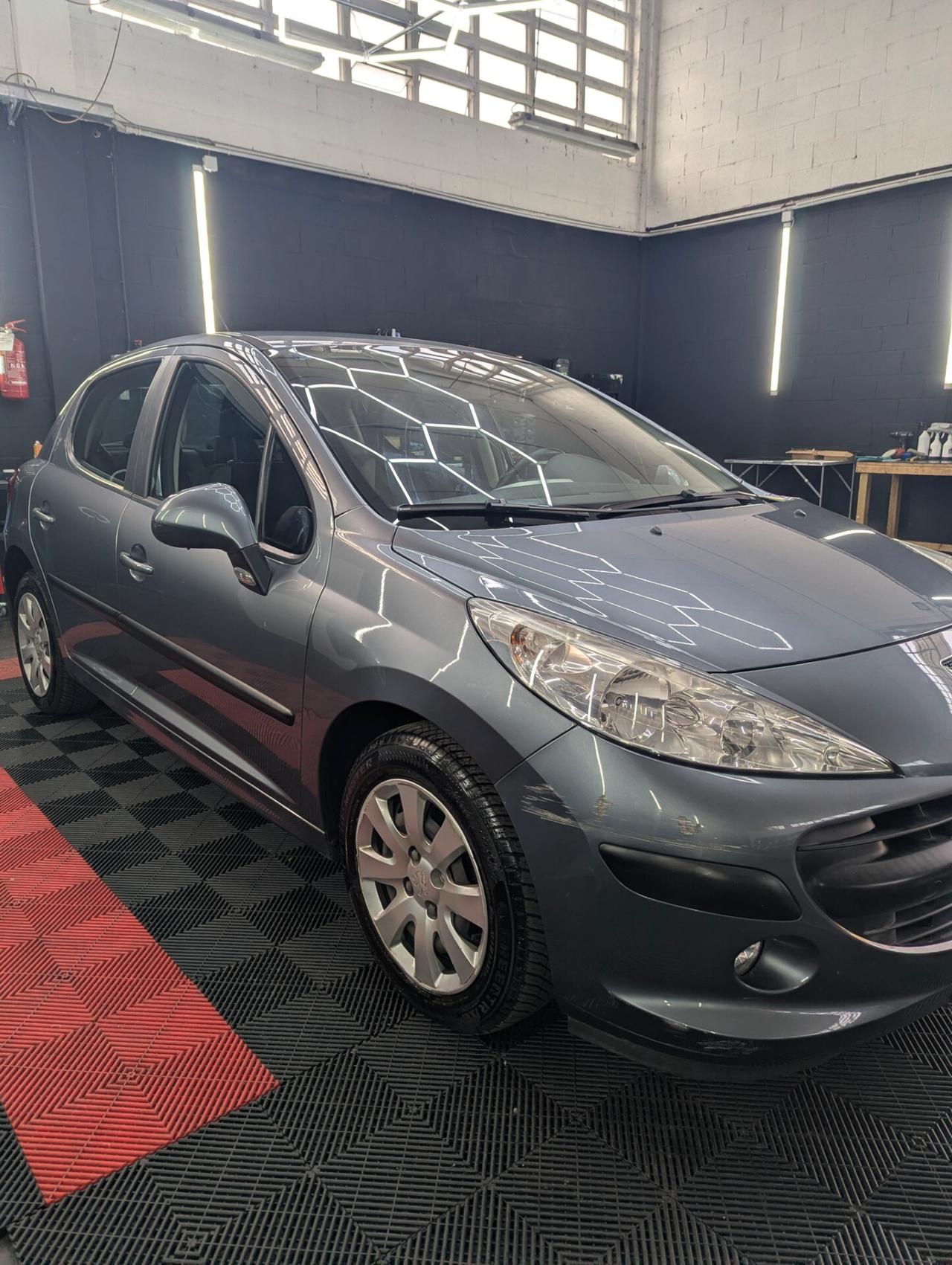 Peugeot 207 GPL
